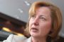 Elena Koh�tikov�, z�stupky�a gener�lneho riadite�a V�B.