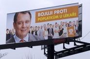 Předvolební billboard namířený proti ČSSD Předvolební billboard namířený proti ČSSD