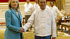 Hillary Clintonov� s barmsk�m prezidentem Thein Seinem