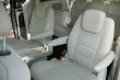 chrysler_grand_voyger_15__550x367_.jpg