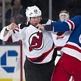 Eric Boulton a Brandon Prust