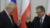 Prezident Milo� Zeman se sv�m polsk�m prot�j�kem Bronislawem Komorowskim.