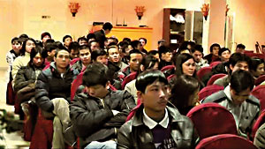 foto ethnic tv