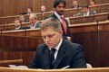 Parlament schv�lil programov� vyhl�senie vl�dy a vyjadril novej vl�de d�veru. Sn�mka: Samuel Vanko
