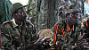 Joseph Kony (vlevo)