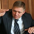 Robert Fico p�i rozhovoru pro HN