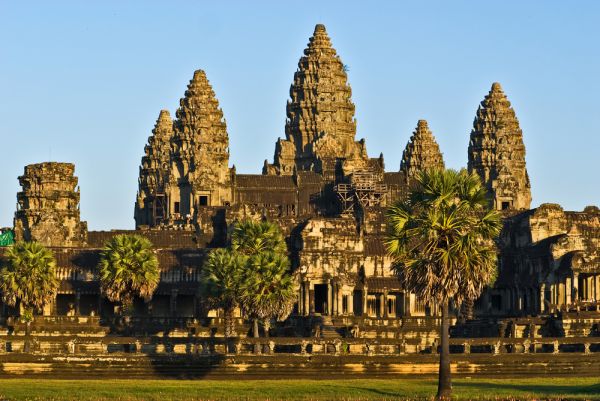2. Angkor Wat, Kambod�a.