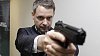 ��f �esk� zbrojovky Lubom�r Kova��k zkou�� jednu z pistol� vyroben�ch jeho firmou.