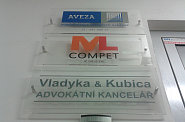 V kauze figurují i firmy Aveza a ML Compet.