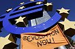Ilustrační foto - Banka, sídlo ECB, protestní transparent "Evolution now".
