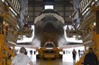 raketoplán Discovery v hangáru