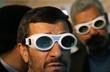 �r�nsk� prezident Ahmad�ne��d na "laserov� v�stav�"