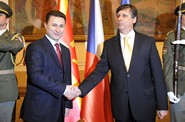 Makedonský premiér Nikola Gruevski a český premiér Jan Fischer Makedonský premiér Nikola Gruevski a český premiér Jan Fischer