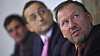 Vladim�r Kotrou�, b�val� �editel M�stsk� policie hlavn�ho m�sta Prahy, v pozad� Rudolf Bla�ek