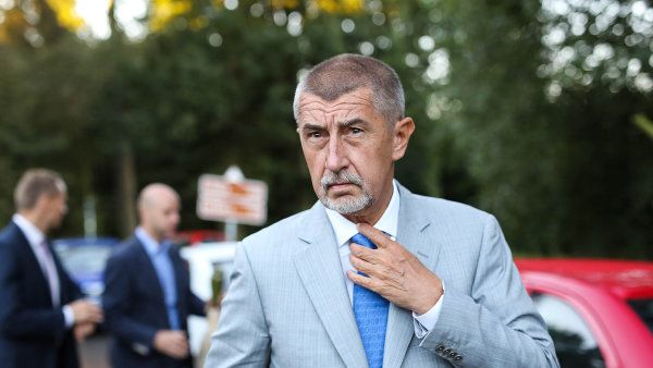 Z&aacute;kon o st�etu z&aacute;jm� &scaron;&eacute;fa ANO z�ejm� p�iprav&iacute; o m&eacute;dia