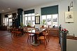 Neslan� knedl��ky v restauraci Na Kr�sn� vyhl�dce jsou tuh� tak, �e byste jimi mohli st��let z praku.