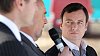 Mezi podez�el� projekty pat�� v�stavba pavil�nu nemocnice v Mlad� Boleslavi. Zde David Rath naslouch� jej�mu �editeli Ladislavu Hor�kovi.