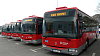 Modern� autobusy v barv�ch Veolia Transport.