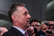 Z pádu mojí vlády měli na Pražském hradě ještě větší radost než v Lidovém domě, říká Mirek Topolánek. mirek_topolanek_novinari_185x122.jpg