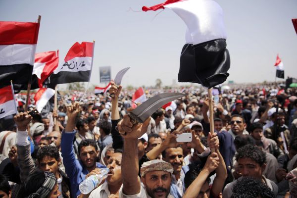 Ve�ejn&eacute; shrom&aacute;�d�n&iacute; v Jemenu p�i p�&iacute;le�itosti 26. v&yacute;ro�&iacute; sjednocen&iacute; zem�.