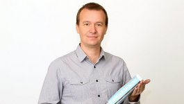 Petr Honzejk, koment�tor HN