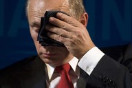 Ruský premiér Vladimir Putin. zpoceny-putin-kapesnik__192x128_.jpg