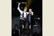 Paul McCartney a Ringo Starr na charitativn�m koncert� v New Yorku