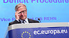 Evropský komisař pro měnové zálěžitosti Ollie Rehn. Evropský komisař pro měnové zálěžitosti Ollie Rehn.