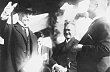 V roce 1928 si Baťovy závody, nejmodernější provozy v ČSR, prohlédl i prezident Tomáš Garrigue Masaryk. Uprostřed stojí ministr vnitra Jan Černý, vpravo Tomáš Baťa.