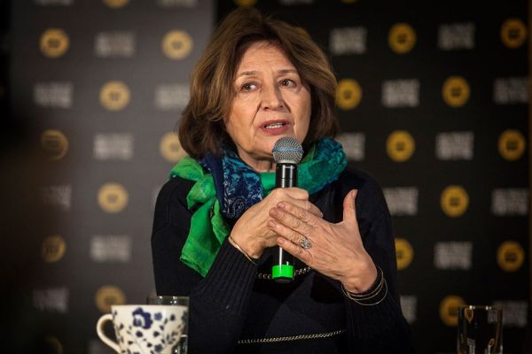 Em&iacute;lia V&aacute;&scaron;&aacute;ryov&aacute; je od poloviny 60. let �lenkou Slovensk&eacute;ho n&aacute;rodn&iacute;ho divadla.