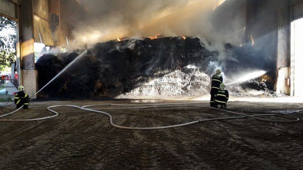 po�&aacute;r, ohe�, hasi�, hasi�i, tachovsko