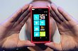 Jeden z nové řady smartphonů společnosti Nokia, která se nese ve znamení sepětí s Microsoftem Jeden z nové řady smartphonů společnosti Nokia, která se nese ve znamení sepětí s Microsoftem