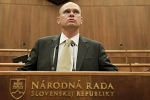Predseda parlamentu Richard Sul�k. Sn�mka: TASR/Tom� Hal�sz
