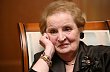 Právě vydává ve Spojených státech knihu Pražská zima: Osobní příběh vzpomínání a války, 1937–1947 Madeleine Albrightová