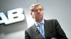 Prezident automobilky Saab Victor M�ller po ozn�men� soudu.