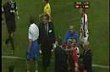 většina lidí na stadiónu jsou spíš parodií mužství