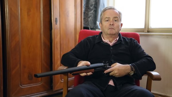 Alexander Hemala v reklamě na Doom