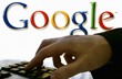 Konkurenti Googlu si stěžují, že ve výsledcích vyhledávání předkládá na vyšších pozicích svou nabídku a služby rivalů až pod tím. google-klavesnice_110x72.jpg