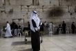 Židé oslavují svátek Purim. Židé oslavují svátek Purim.