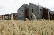 Stát přispívá lidem na zavedení energeticky úsporných opatření v domech. Stát bude přispívat lidem na zavedení energeticky úsporných opatření v domech.