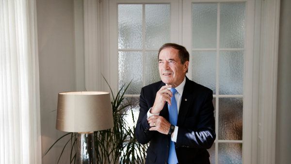 Otto Jelinek - velvyslanec Kanady