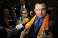 Sociální demokraté připravili superdaň za nelegální zisky. jiri_paroubek_185x122.jpg