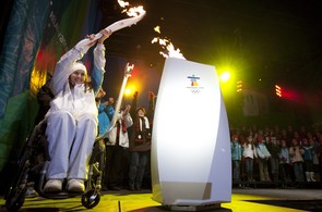 olympijská pochodeň_Vancouver olympijská pochodeň_Vancouver