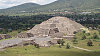 Pyramida v Teotihuacánu, jednom z největší archeologických nalezišť v Mexiku.