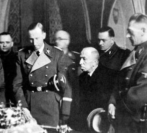 Protektor�t - Hitler - Heydrich