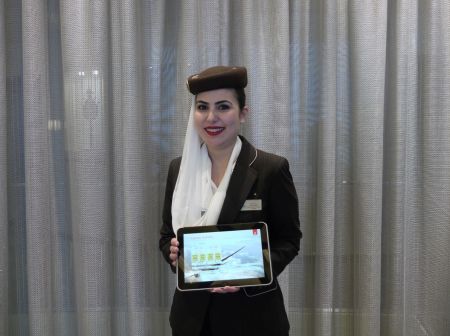 lenka palubnch posdek Emirates ukazuje intern aplikaci aerolinek