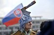 Protestuj�c� na Slovensku, ilustra�n� foto
