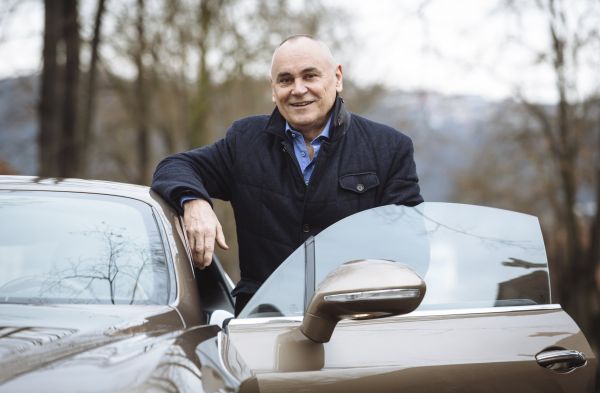 Mojm&iacute;r �apka z firmy Brisk