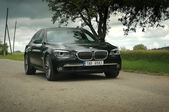 BMW 740i BMW 740i