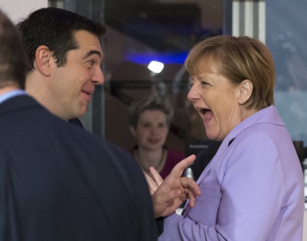Merkelová a Tsipras na maltské konferenci.